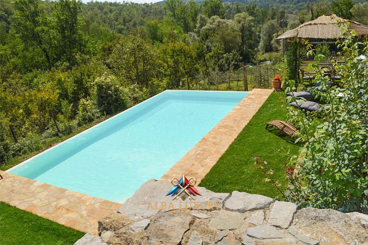 Villa Via Guglielmo Marconi, Italia, 390 m² - imagen 5