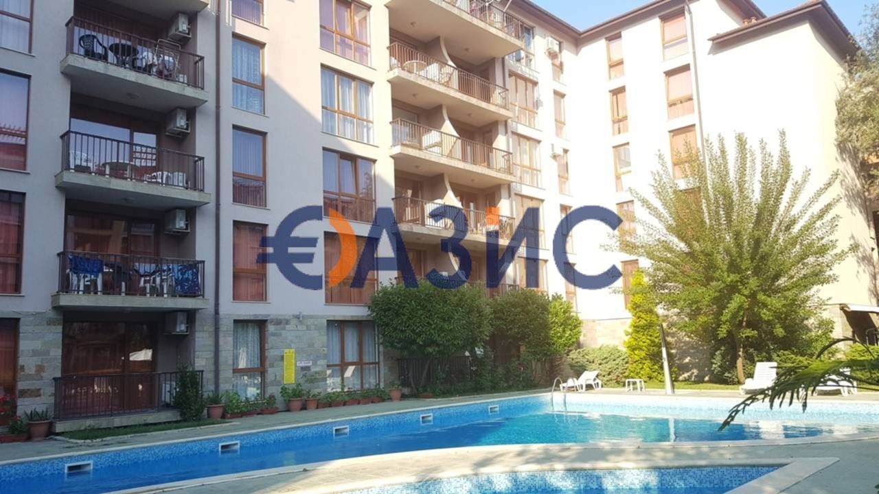 Appartement à Slantchev Briag, Bulgarie, 50 m² - image 11