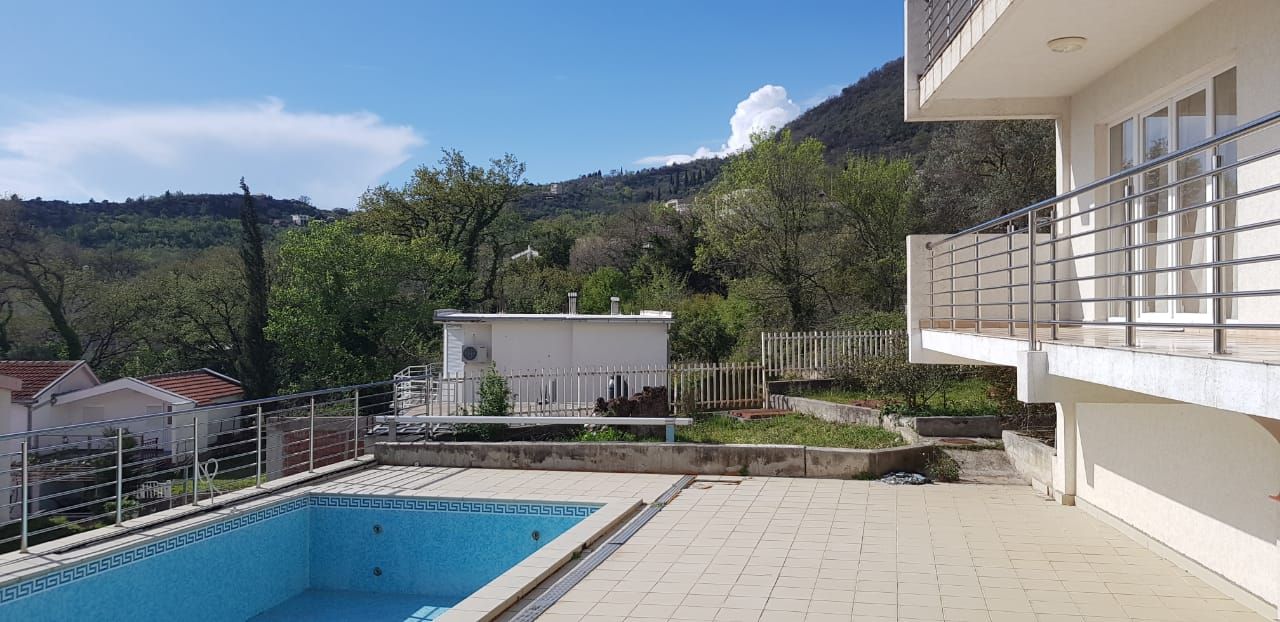 House in Bar, Montenegro, 310 m² - picture 6