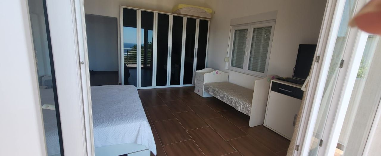 House in Bar, Montenegro, 310 m² - picture 10