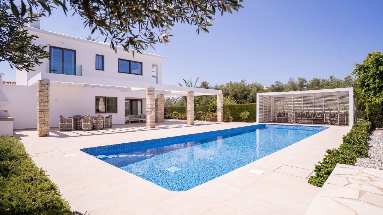 Casa en Pafos, Chipre, 241 m² - imagen 1