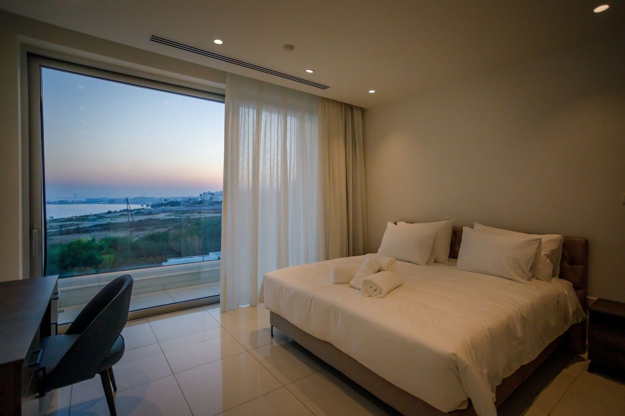 Casa a Agia Napa, Cipro, 246 m² - foto 4