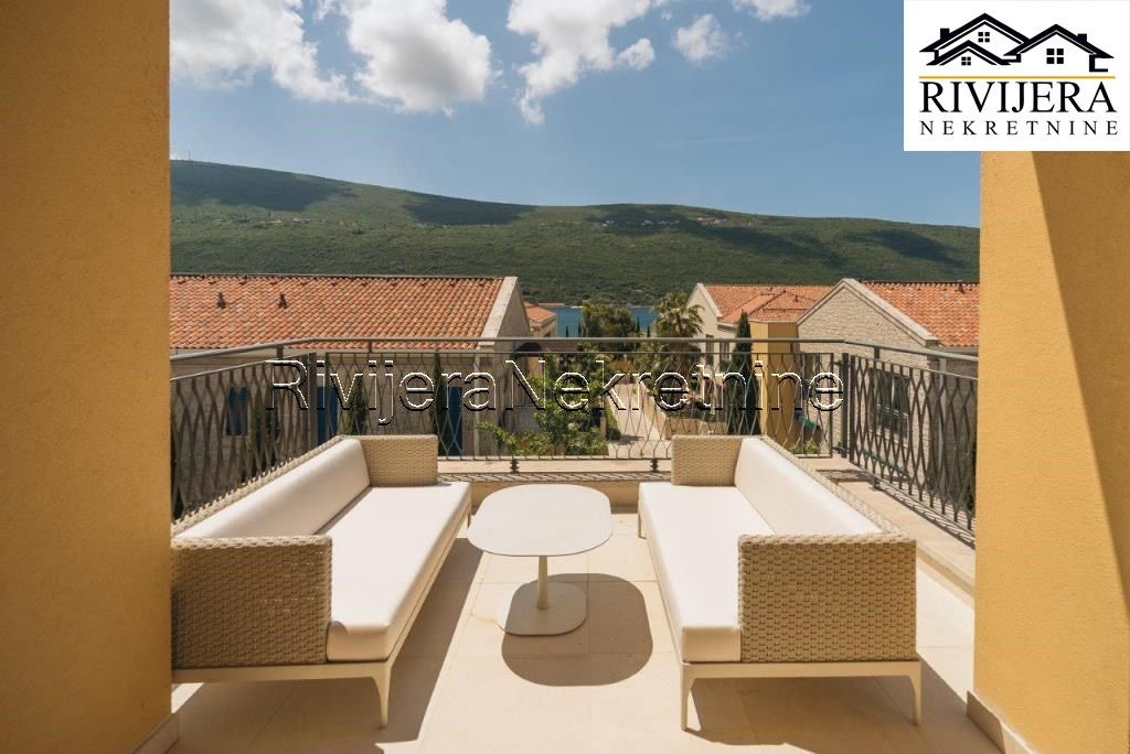 Appartement à Herceg-Novi, Monténégro, 238 m² - image 9