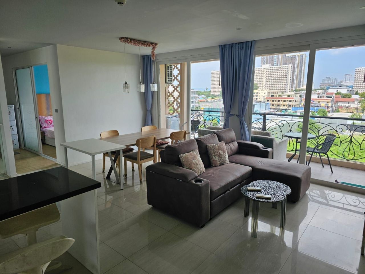 Appartement à Pattaya, Thaïlande, 72 m² - image 2