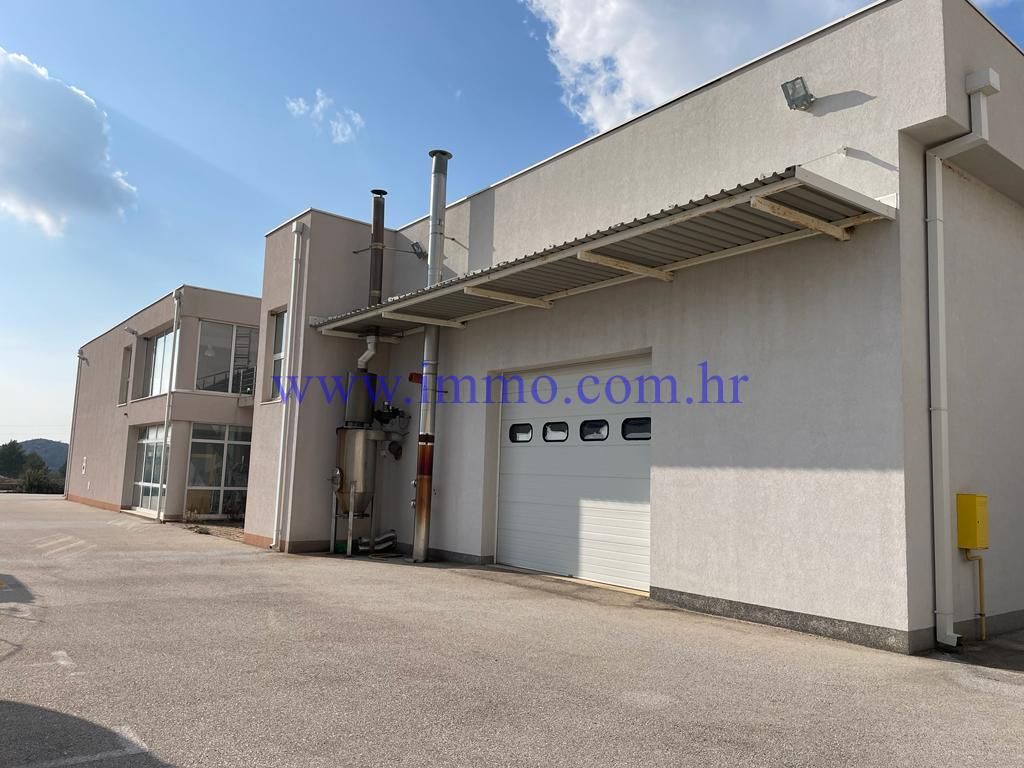 Commercial property in Sibenic, Croatia, 1 400 m² - picture 2