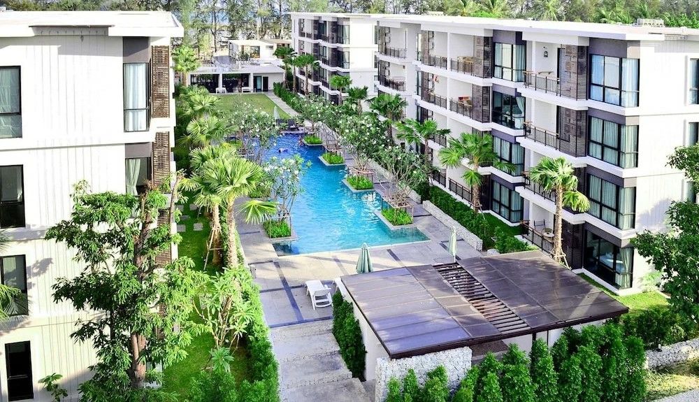 Piso en Phuket, Tailandia, 56 m² - imagen 1