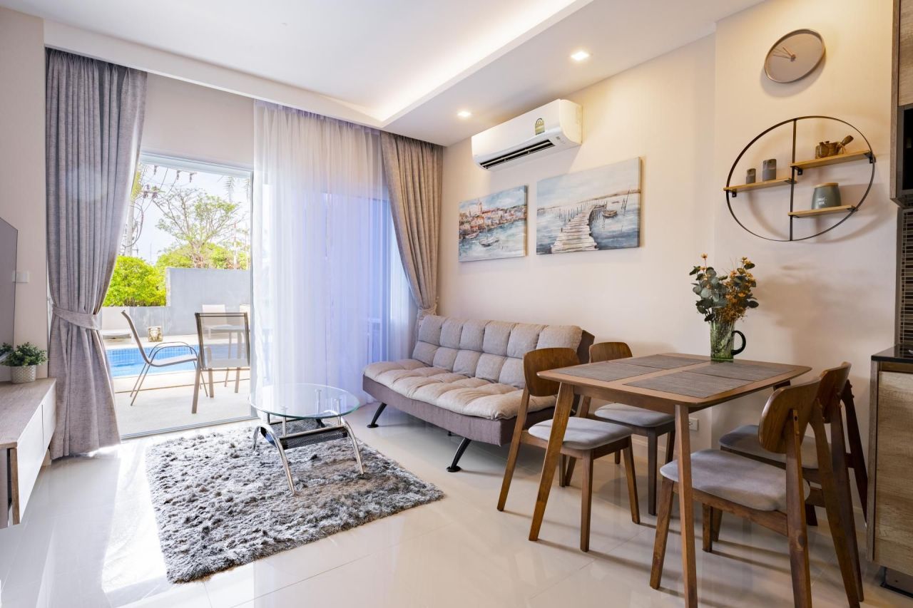 Piso en Phuket, Tailandia, 56 m² - imagen 1