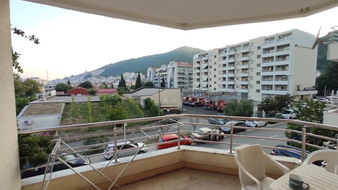 Apartment in Budva, Montenegro, 45 m² - picture 1