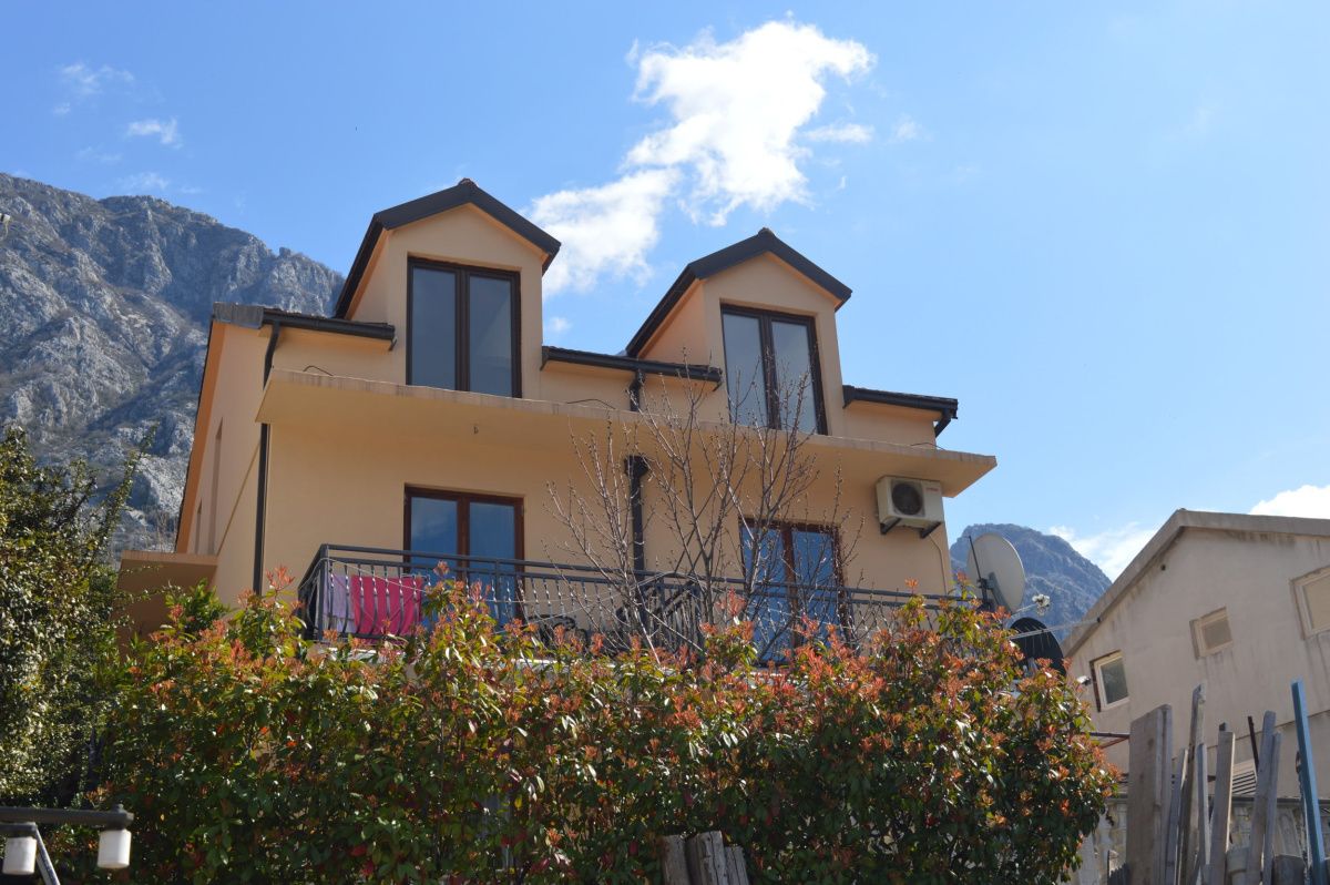 House in Kotor, Montenegro, 356 m² - picture 1