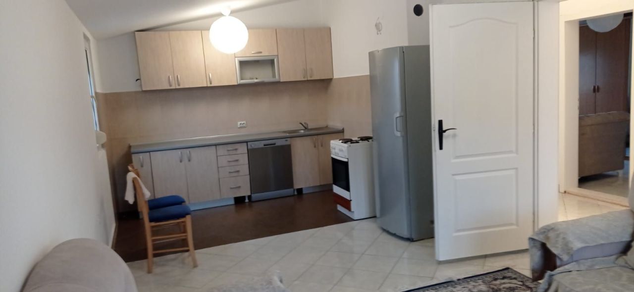 Casa en el Bar, Montenegro, 160 m² - imagen 8