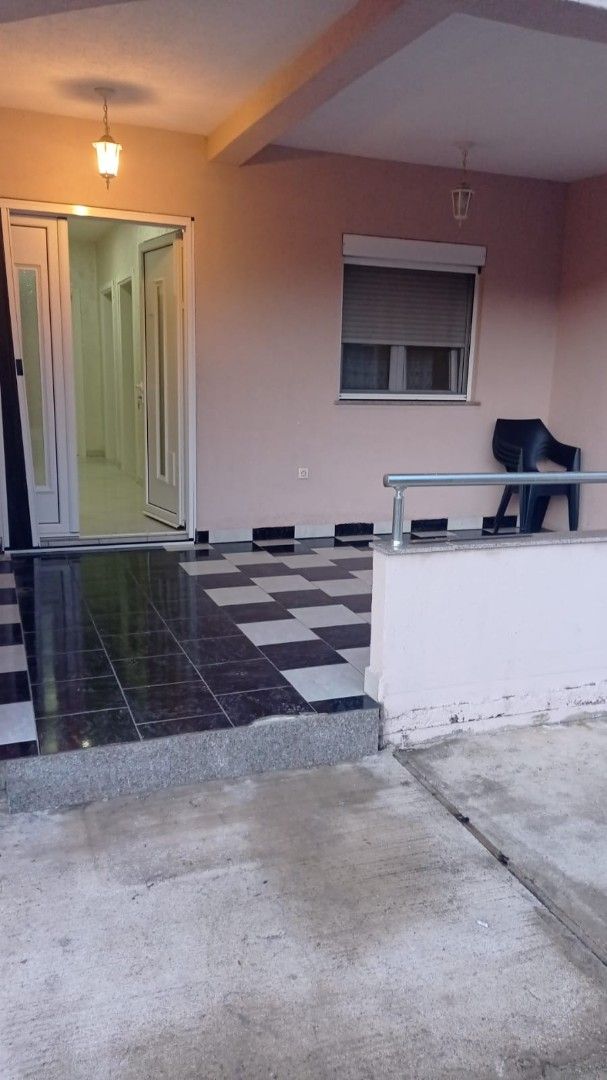 Casa en el Bar, Montenegro, 160 m² - imagen 12