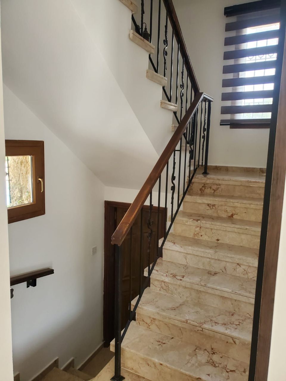 Villa en Kyrenia, Chipre, 190 m² - imagen 16