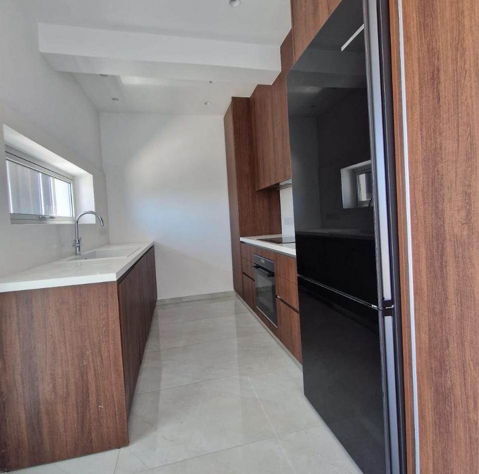 Piso en Limasol, Chipre, 215 m² - imagen 3