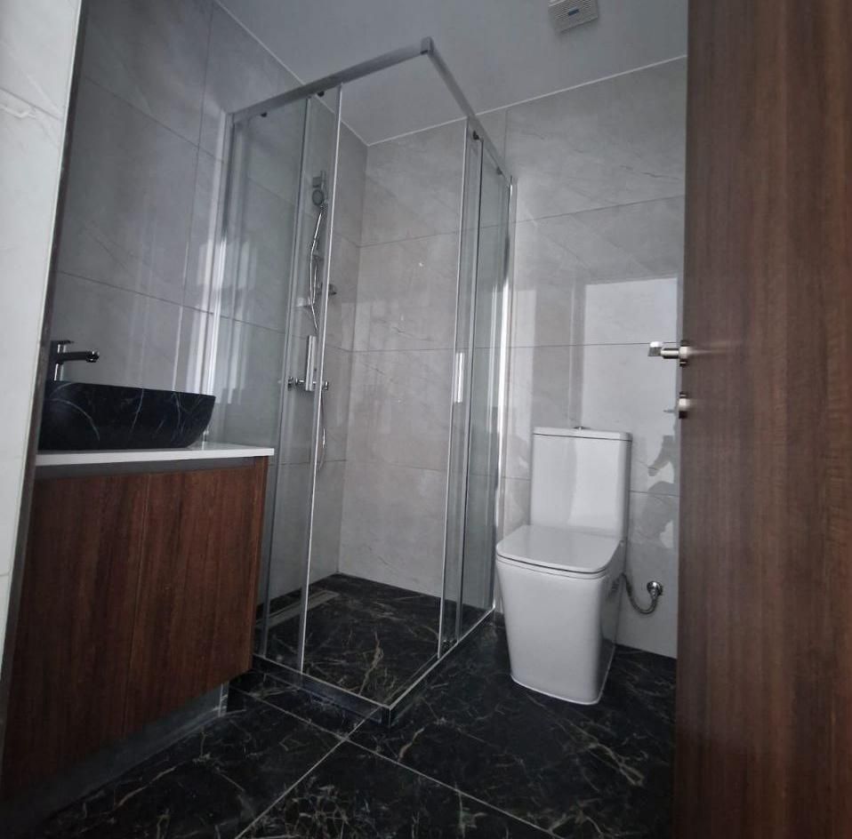 Piso en Limasol, Chipre, 215 m² - imagen 8