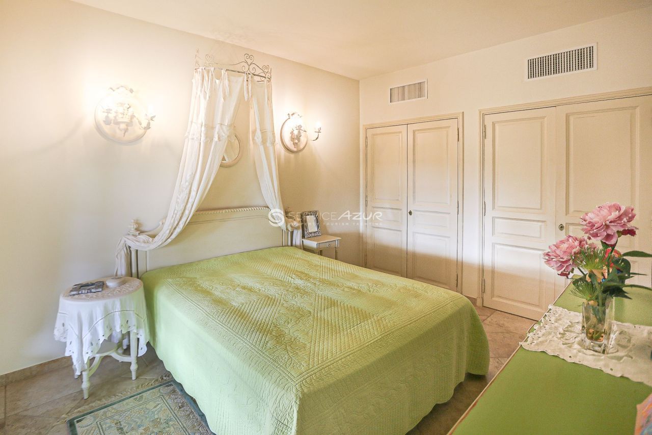 Villa a Saint-Tropez, Francia, 280 m² - foto 12