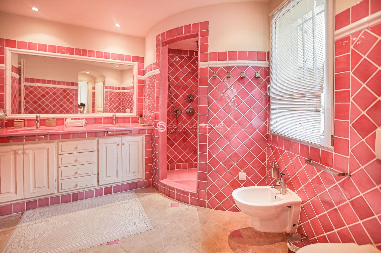 Villa a Saint-Tropez, Francia, 280 m² - foto 17