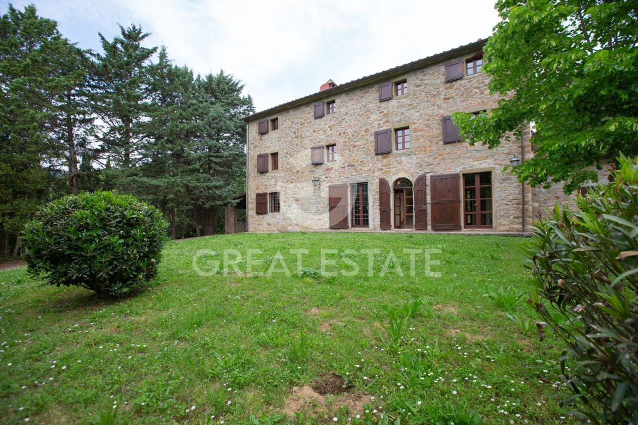 Maison à Cortone, Italie, 442.3 m² - image 8