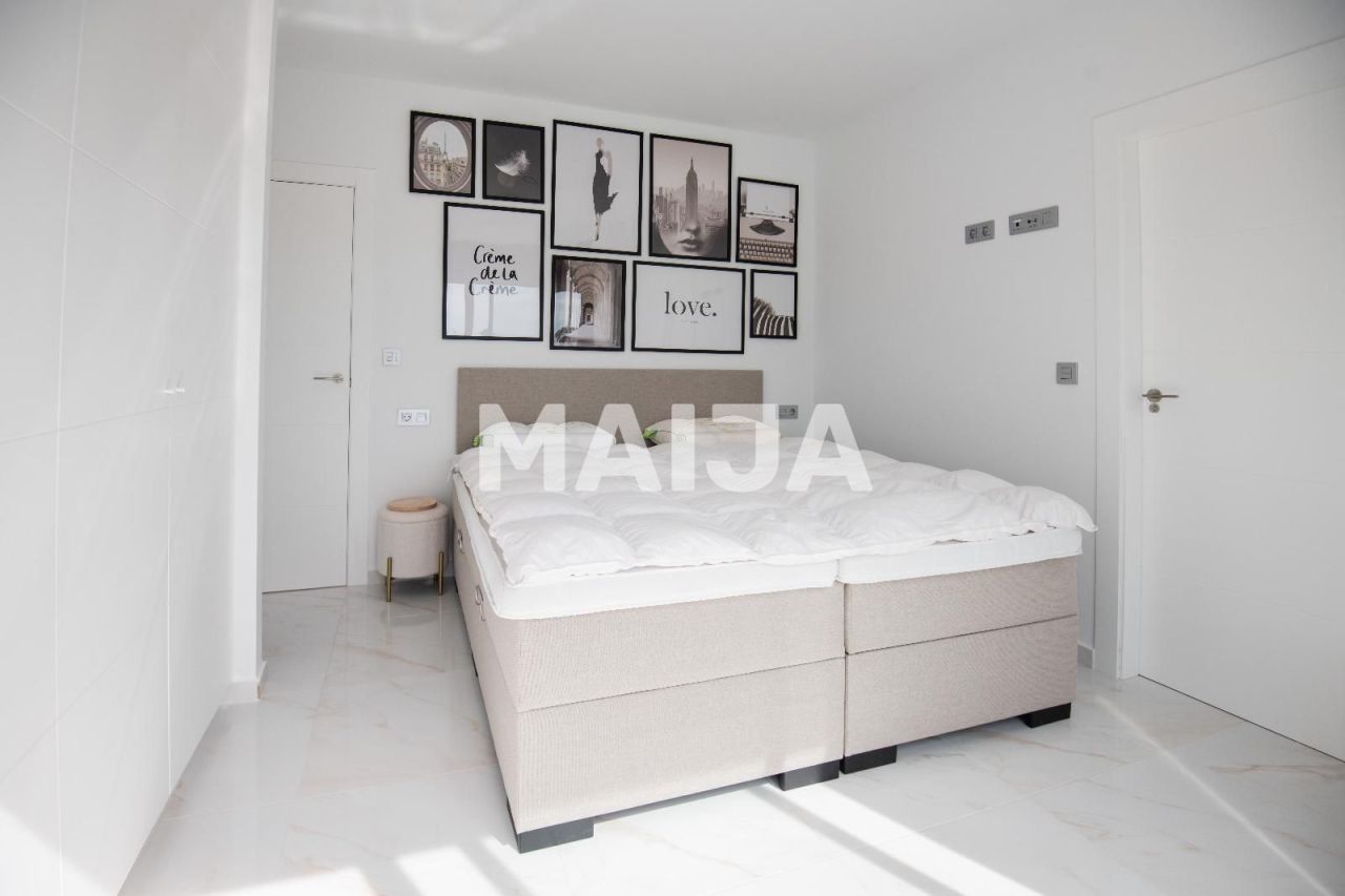 Maison à Pilar de la Horadada, Espagne, 87.3 m² - image 13