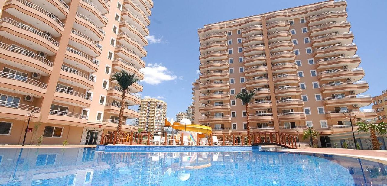 Flat in Alanya, Turkey, 240 m² - picture 1