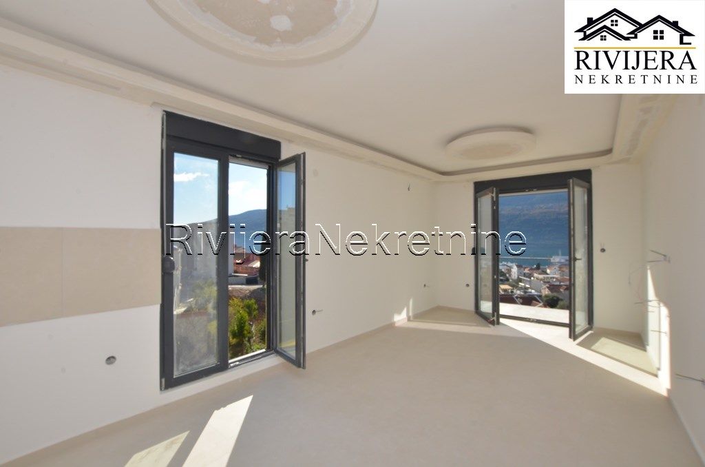 Wohnung in Herceg-Novi, Montenegro, 47 m² - Foto 4