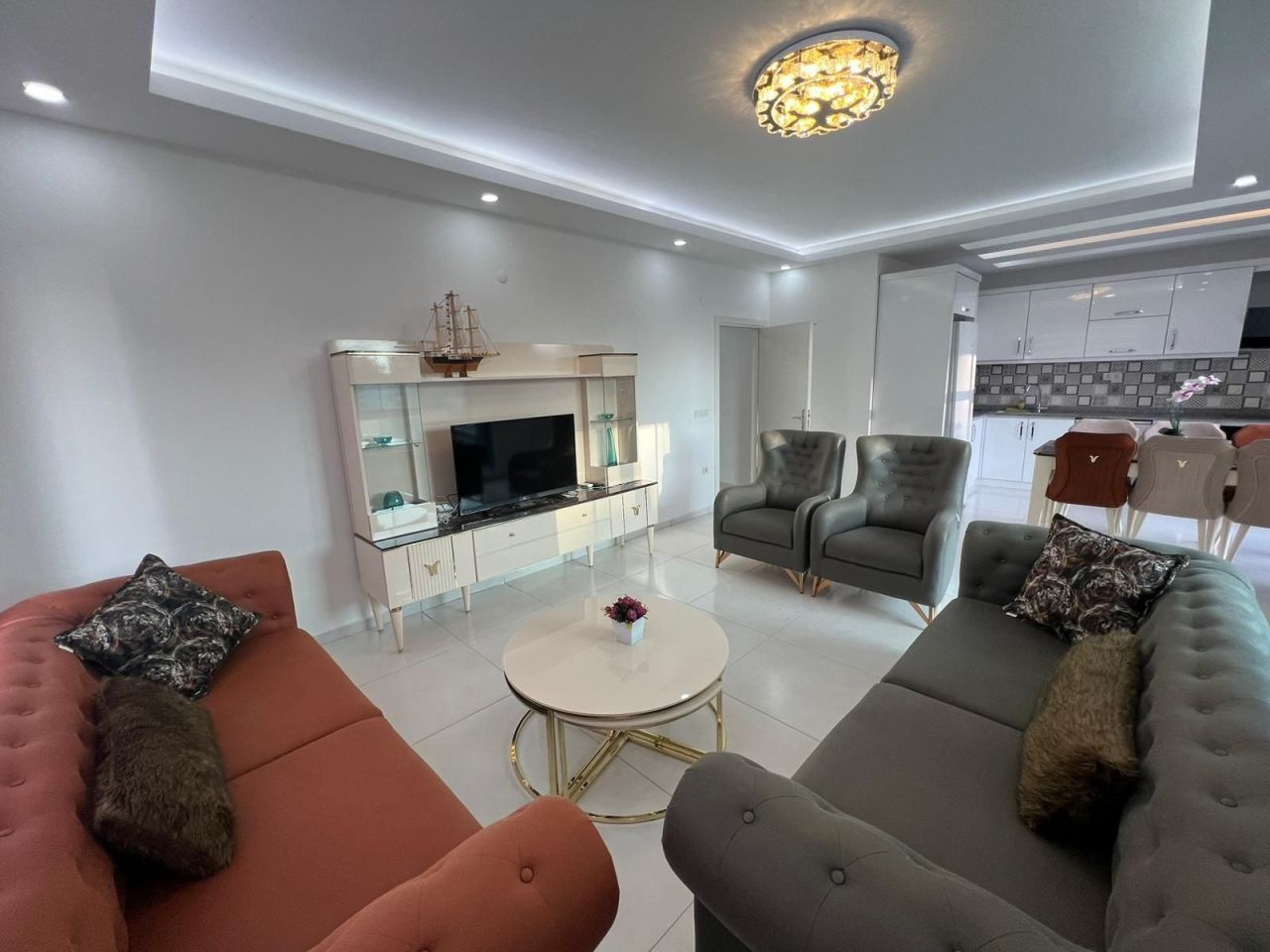 Apartment in Alanya, Türkei, 120 m² - Foto 1