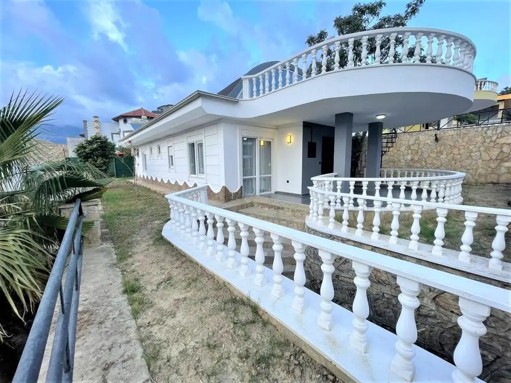 Villa en Alanya, Turquia, 220 m² - imagen 1