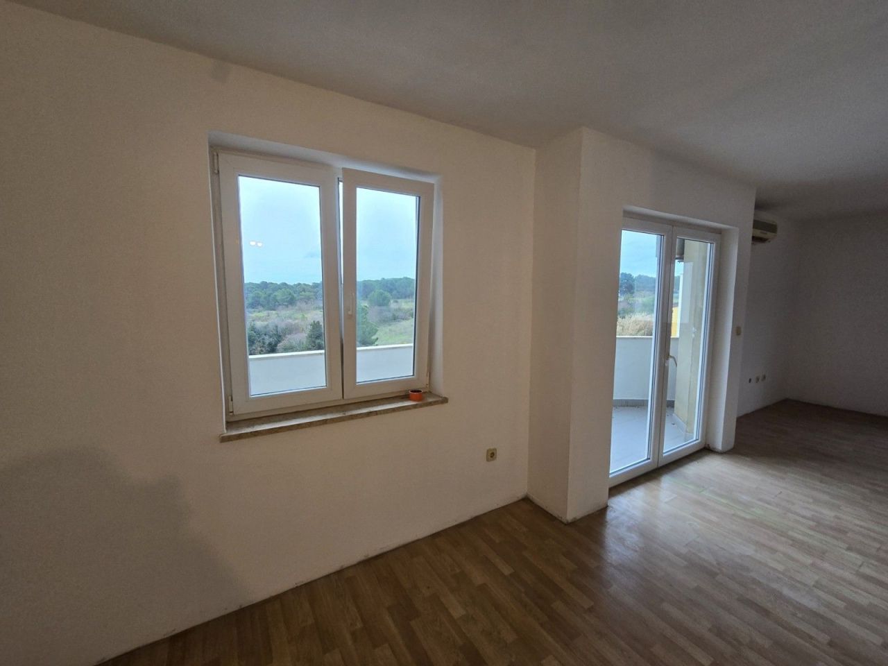 Appartement à Pula, Croatie, 98 m² - image 3