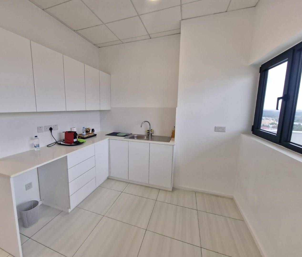 Office in Nicosia, Cyprus, 406 m² - picture 4