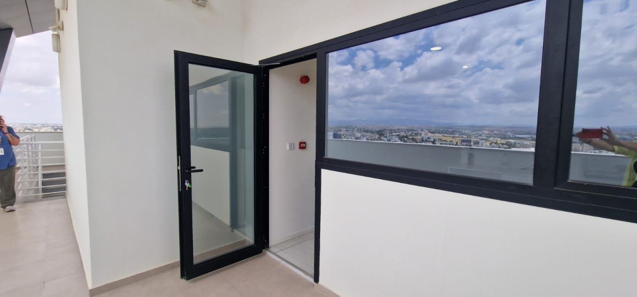 Office in Nicosia, Cyprus, 392 m² - picture 11
