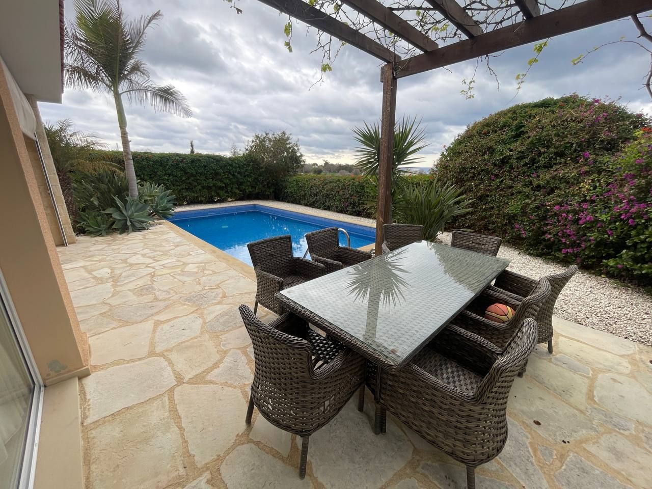 Maison dans les Chloraka, Chypre, 200 m² - image 16