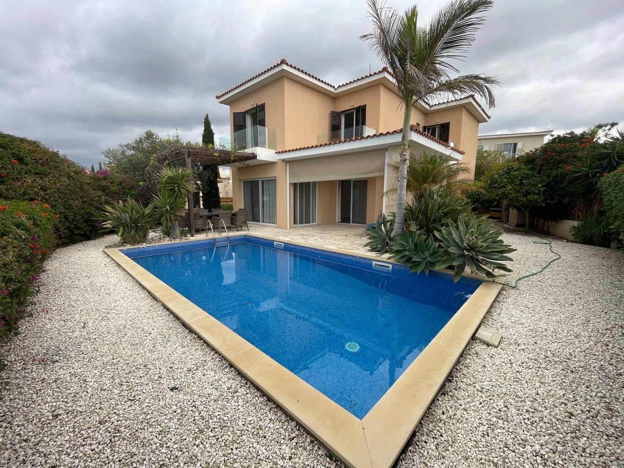 Maison dans les Chloraka, Chypre, 200 m² - image 19