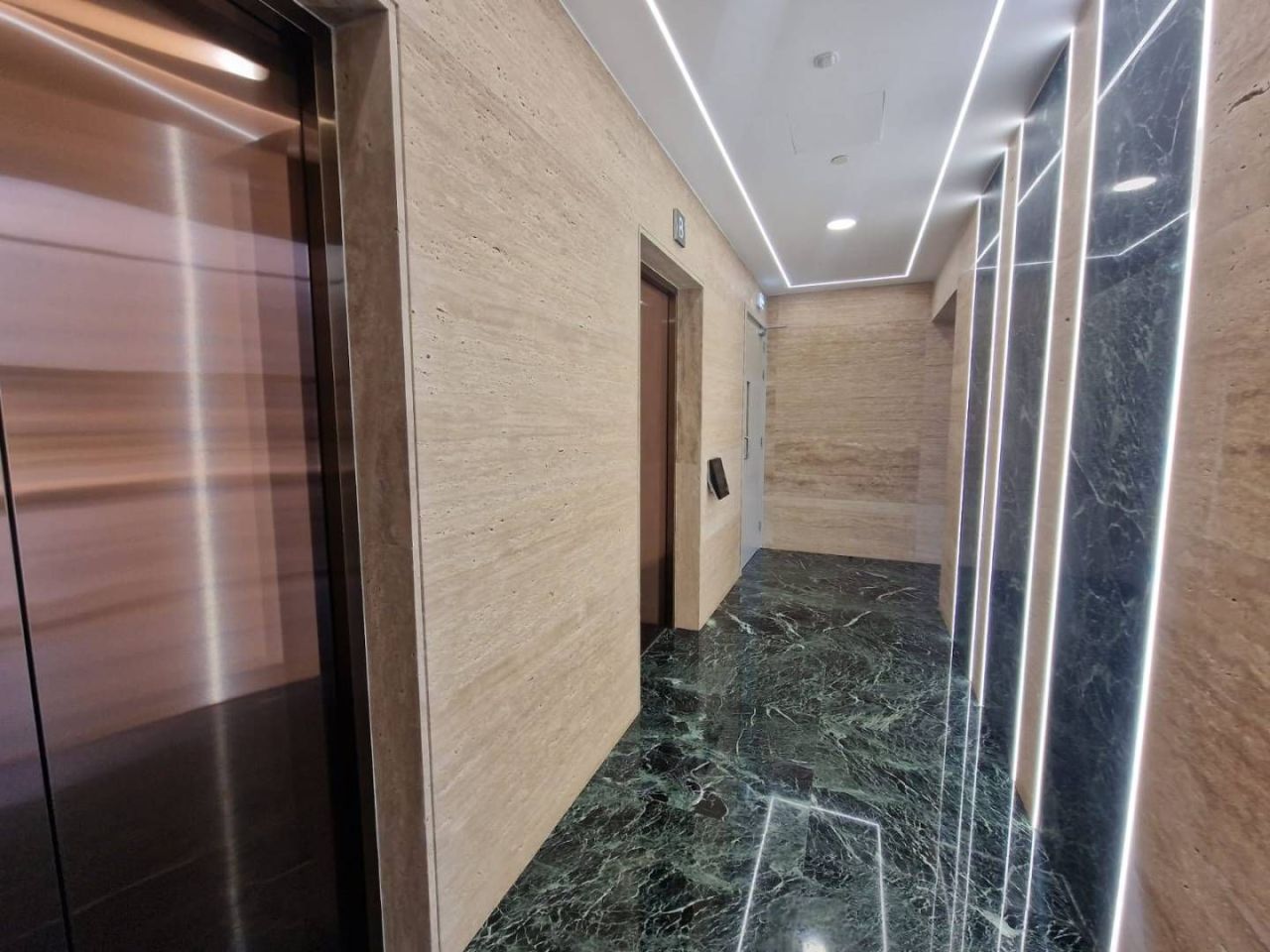 Office in Nicosia, Cyprus, 425 m² - picture 19