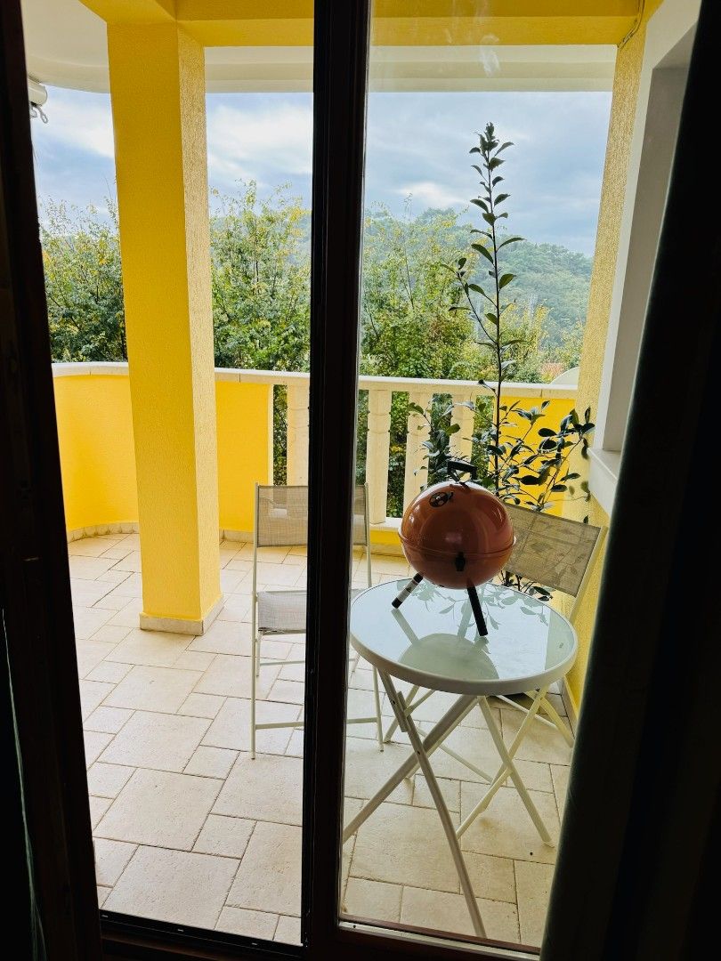 Piso en Petrovac, Montenegro, 167 m² - imagen 4