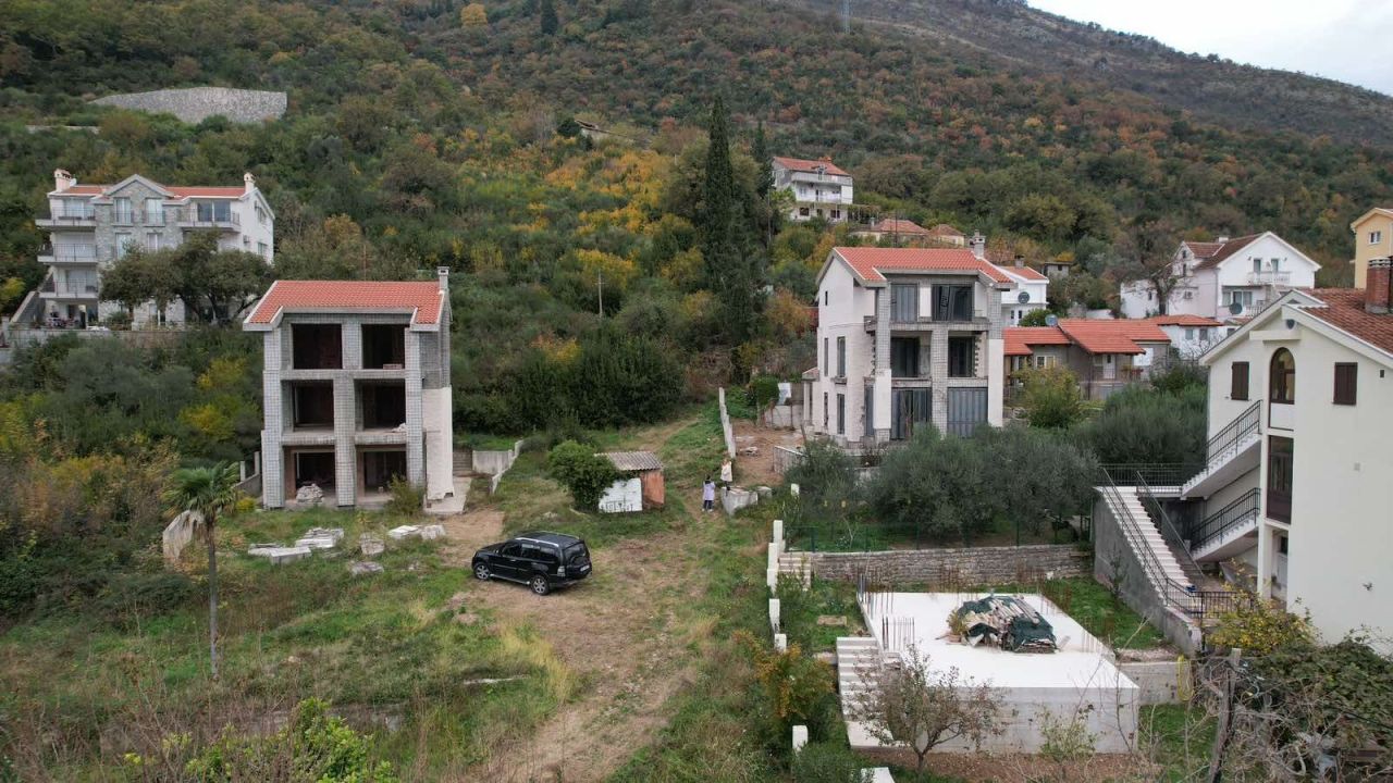 Villa a Kamenari, Montenegro, 480 m² - foto 6
