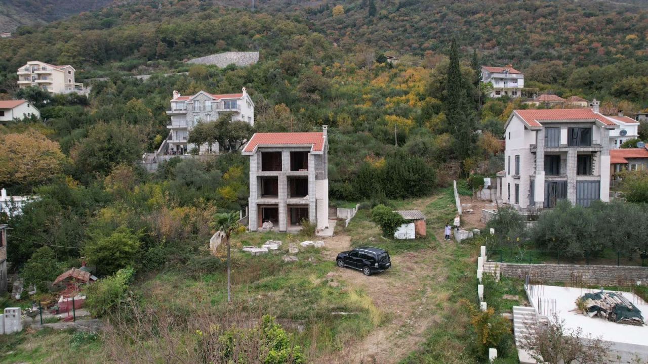 Villa a Kamenari, Montenegro, 480 m² - foto 16