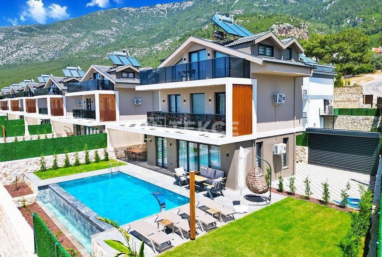 Villa à Fethiye, Turquie, 150 m² - image 1