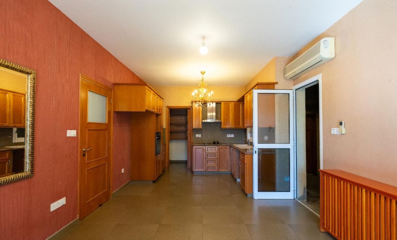 House in Limassol, Cyprus, 235 m² - picture 3