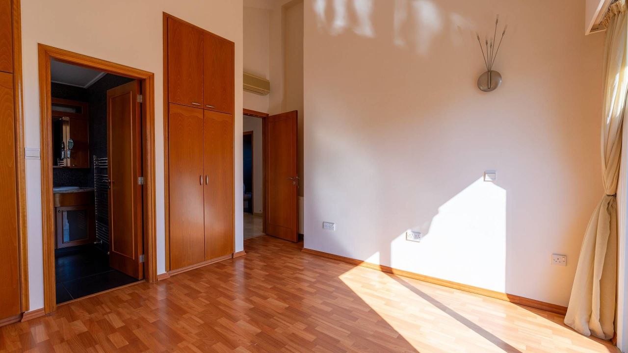 House in Limassol, Cyprus, 235 m² - picture 6