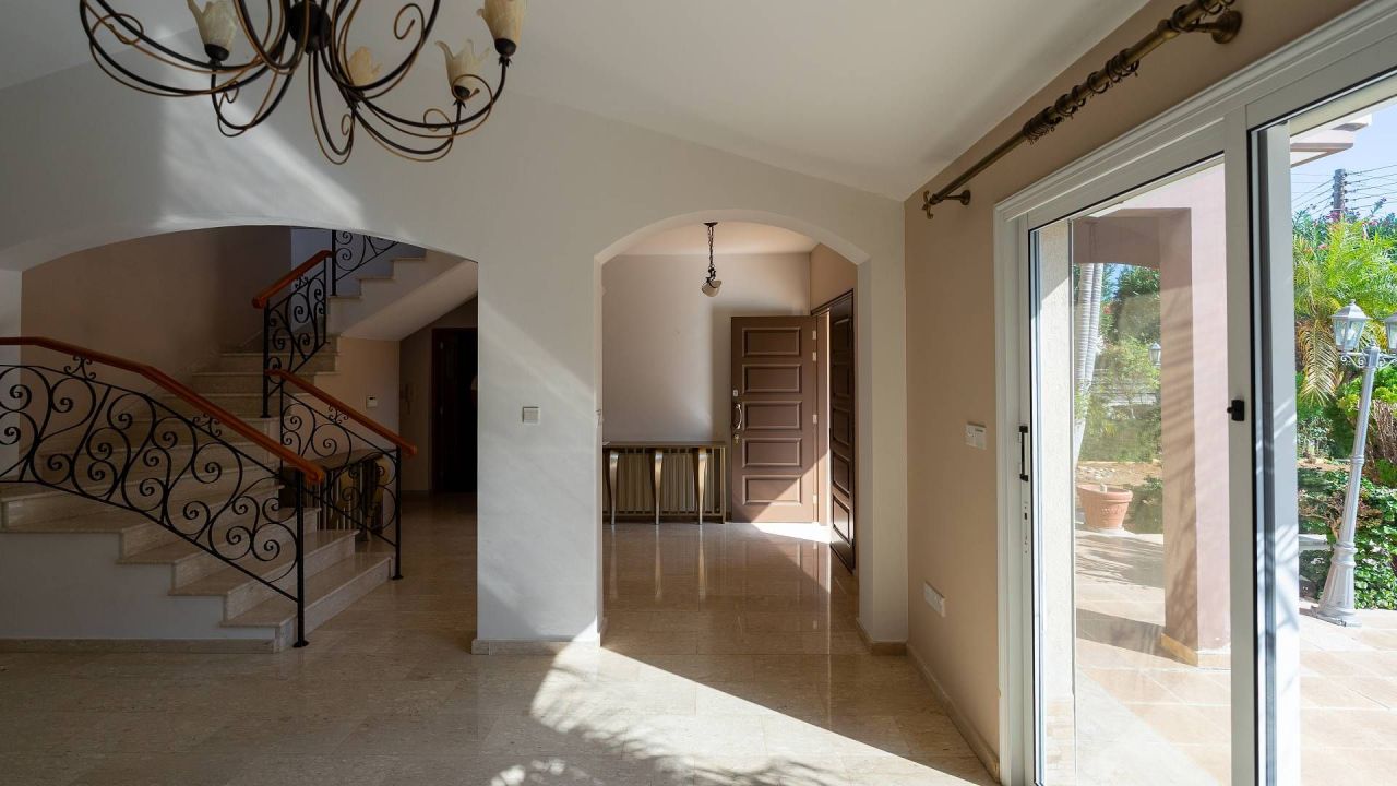 House in Limassol, Cyprus, 235 m² - picture 11