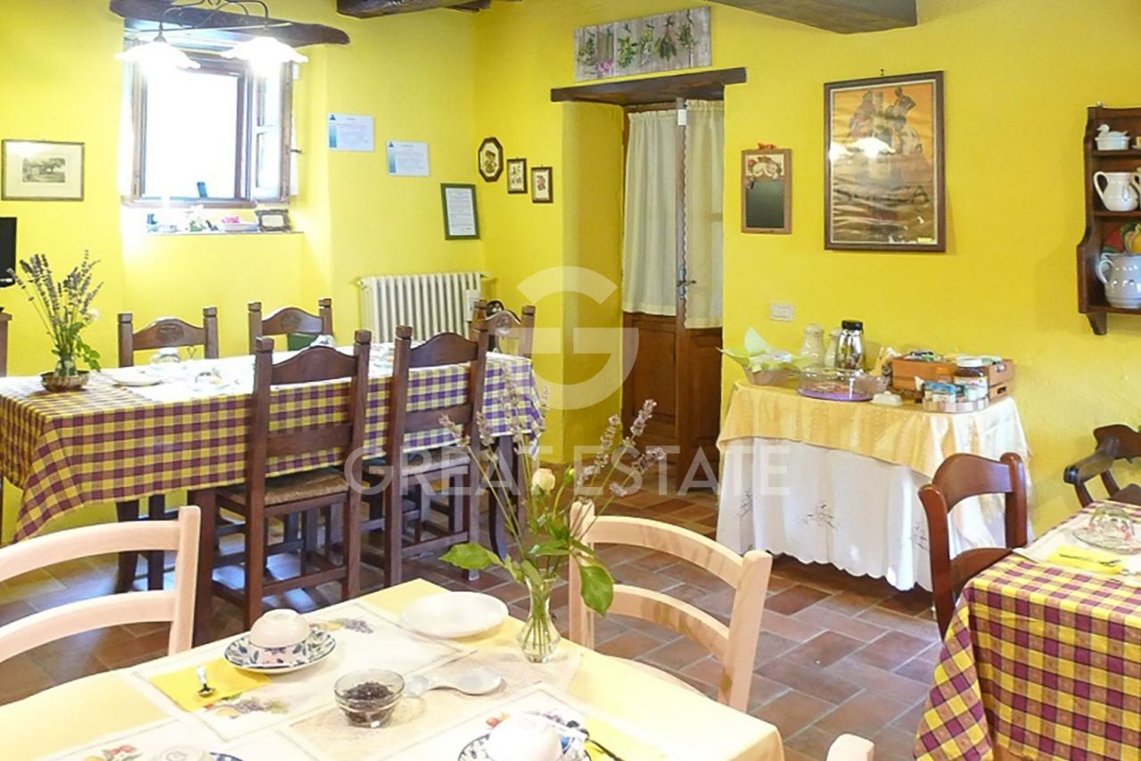 Maison à Passignano sul Trasimeno, Italie, 451.2 m² - image 16