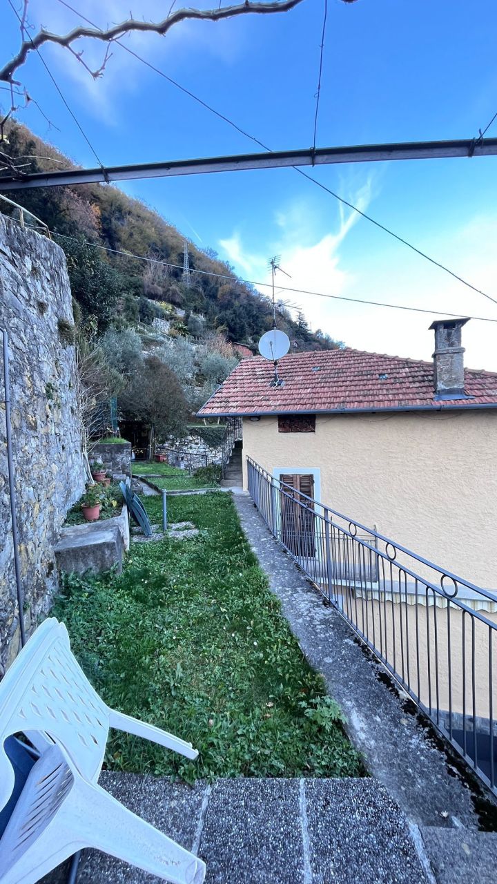 House on Lake Como, Italy, 110 m² - picture 7