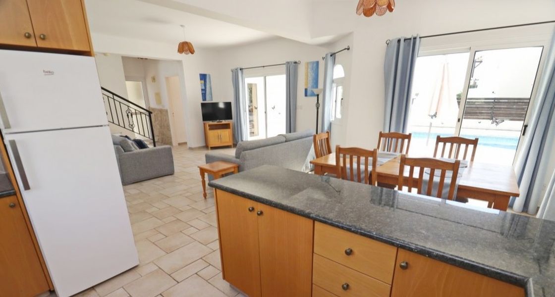 Villa in Coral Bay, Cyprus, 148 m² - picture 11