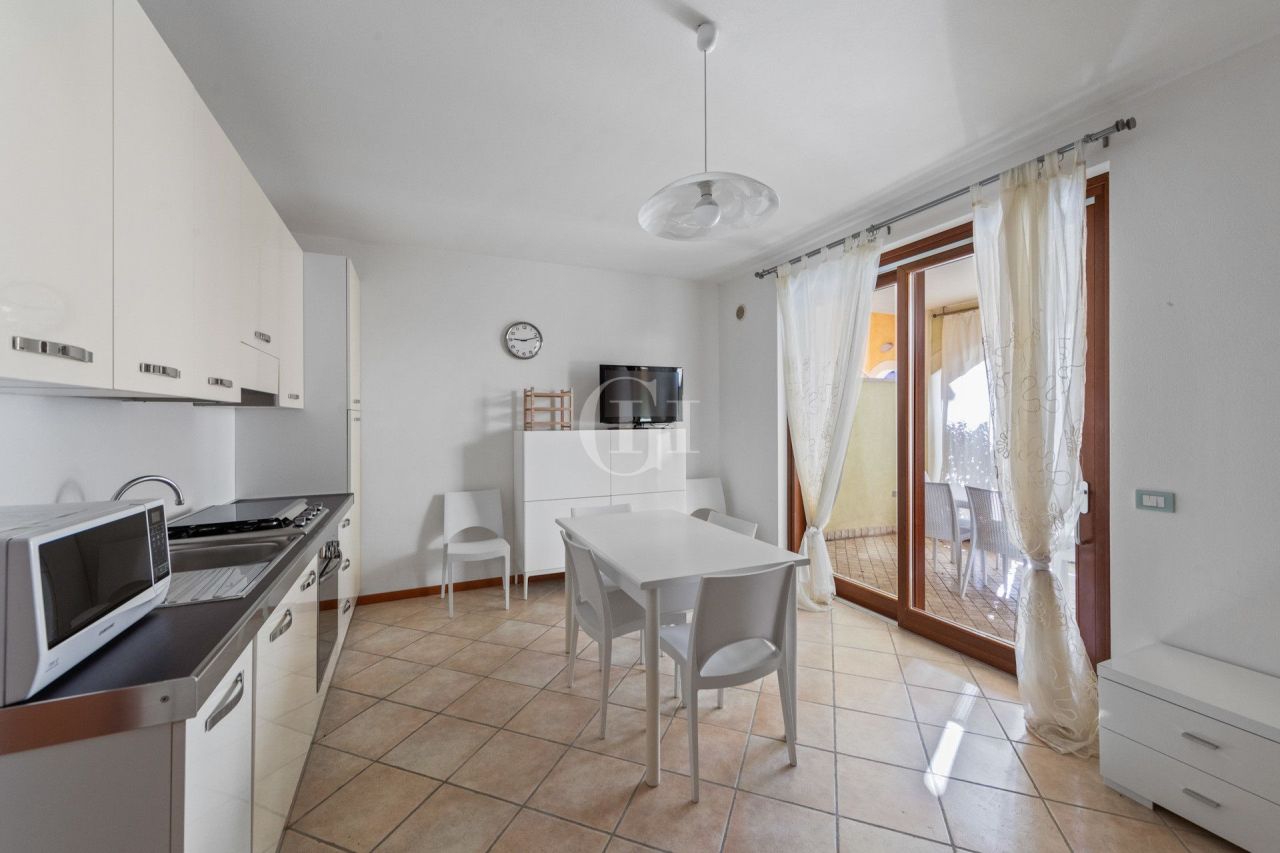 Apartamento por Lago de Garda, Italia, 72 m² - imagen 6