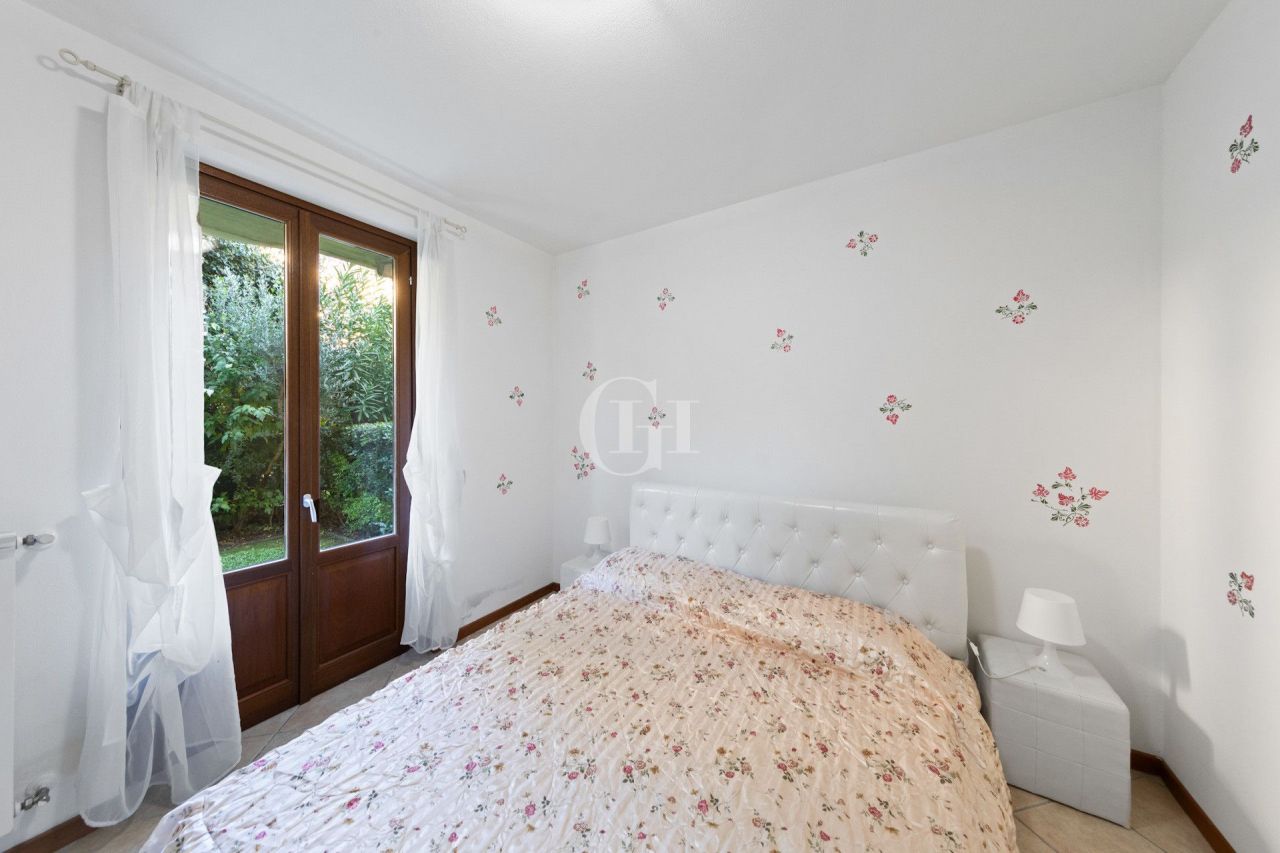 Apartamento por Lago de Garda, Italia, 72 m² - imagen 13