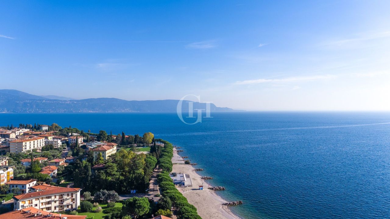 Apartamento por Lago de Garda, Italia, 72 m² - imagen 15