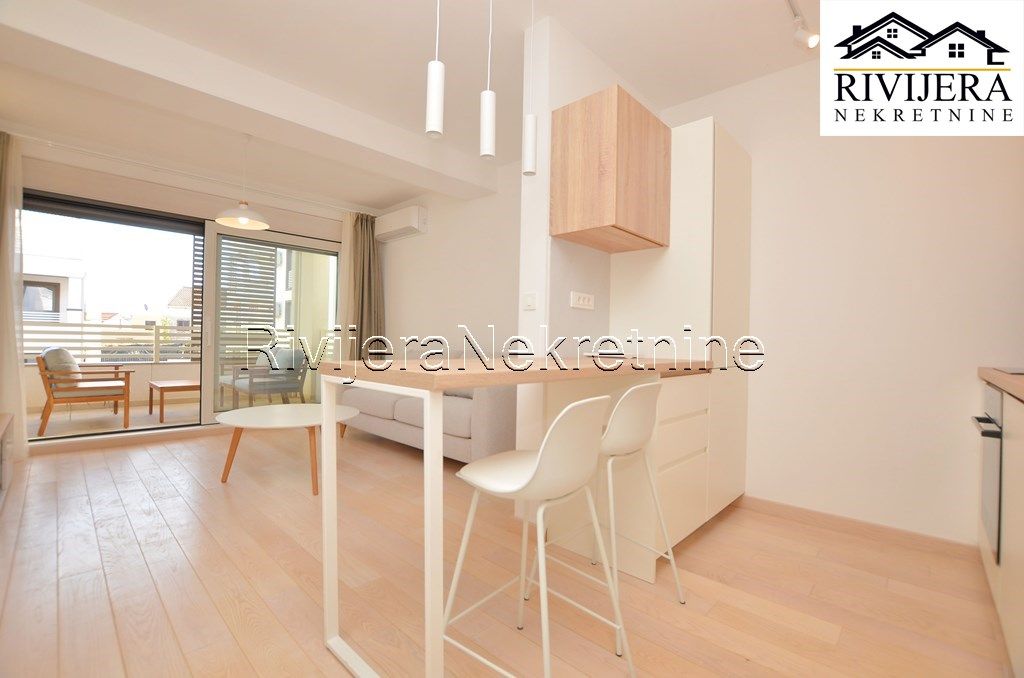 Flat in Herceg-Novi, Montenegro, 50 m² - picture 1