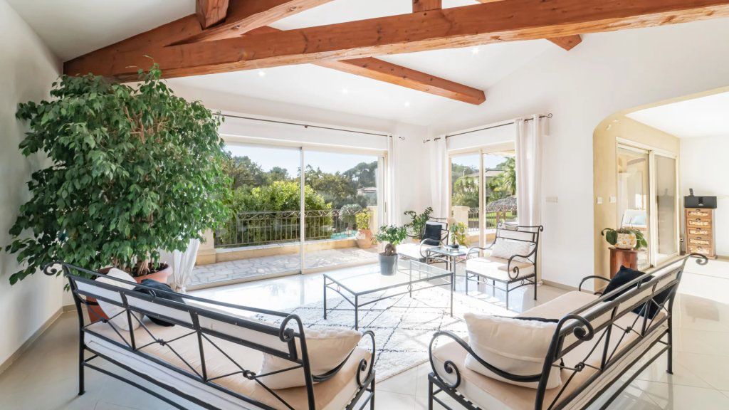 Villa à Mougins, France, 206 m² - image 6