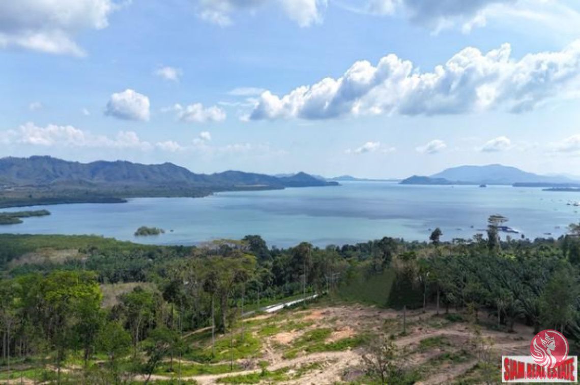 Land in Phang Nga, Thailand, 29 828 m² - picture 1