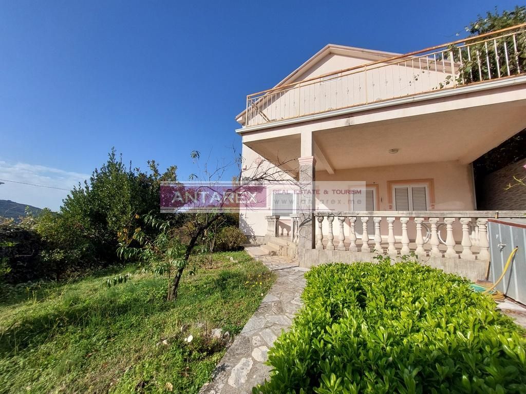 Villa en Kumbor, Montenegro, 225 m² - imagen 13