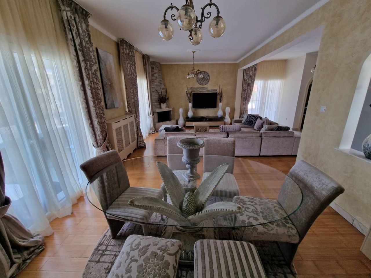 Appartement à Germasogeia, Chypre, 240 m² - image 3
